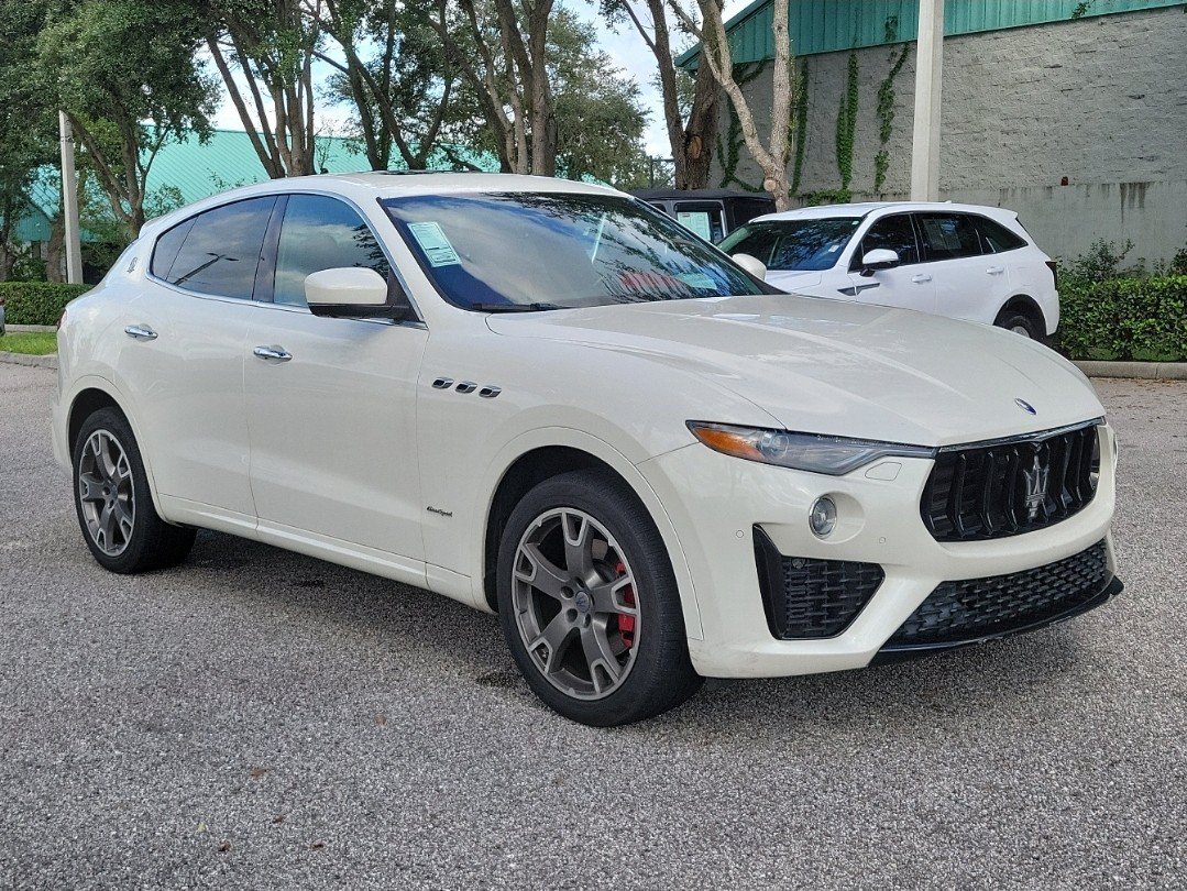 Used 2019 Maserati Levante GranSport AWD/4WD image 3