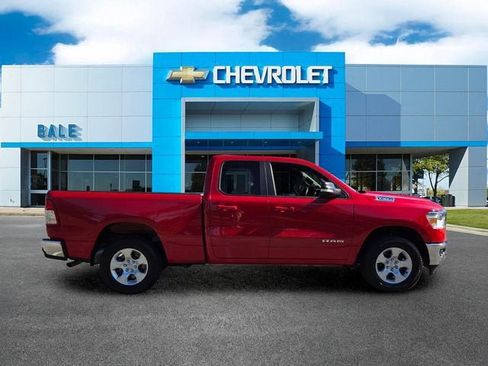 Used 2022 RAM 1500 Big Horn AWD/4WD image 2