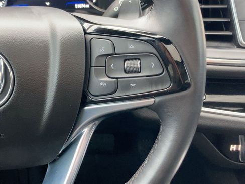 Used 2023 Buick Enclave Avenir image 26