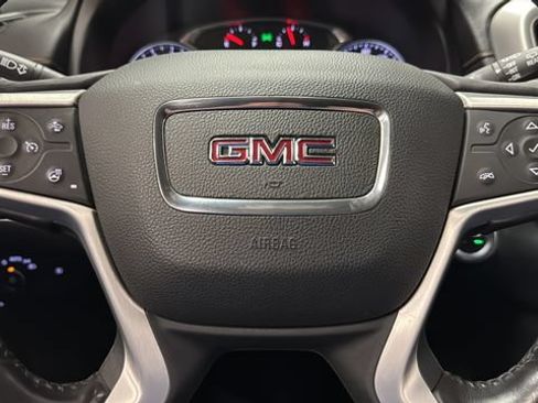 Used 2021 GMC Terrain SLT w/ Infotainment Package II FWD image 16