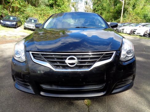 Used 2011 Nissan Altima 2.5 S image 2