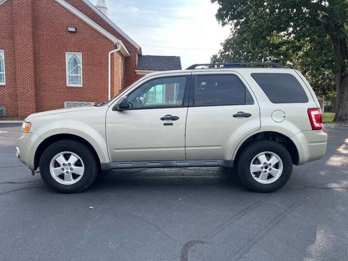Used 2012 Ford Escape XLT image 8