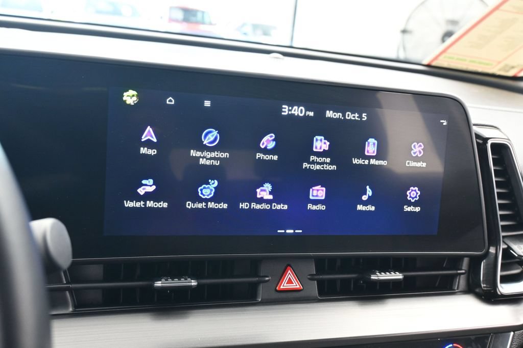 Used 2024 Kia Sportage EX FWD image 21