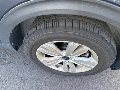 Used 2017 Kia Sportage LX AWD/4WD image 5