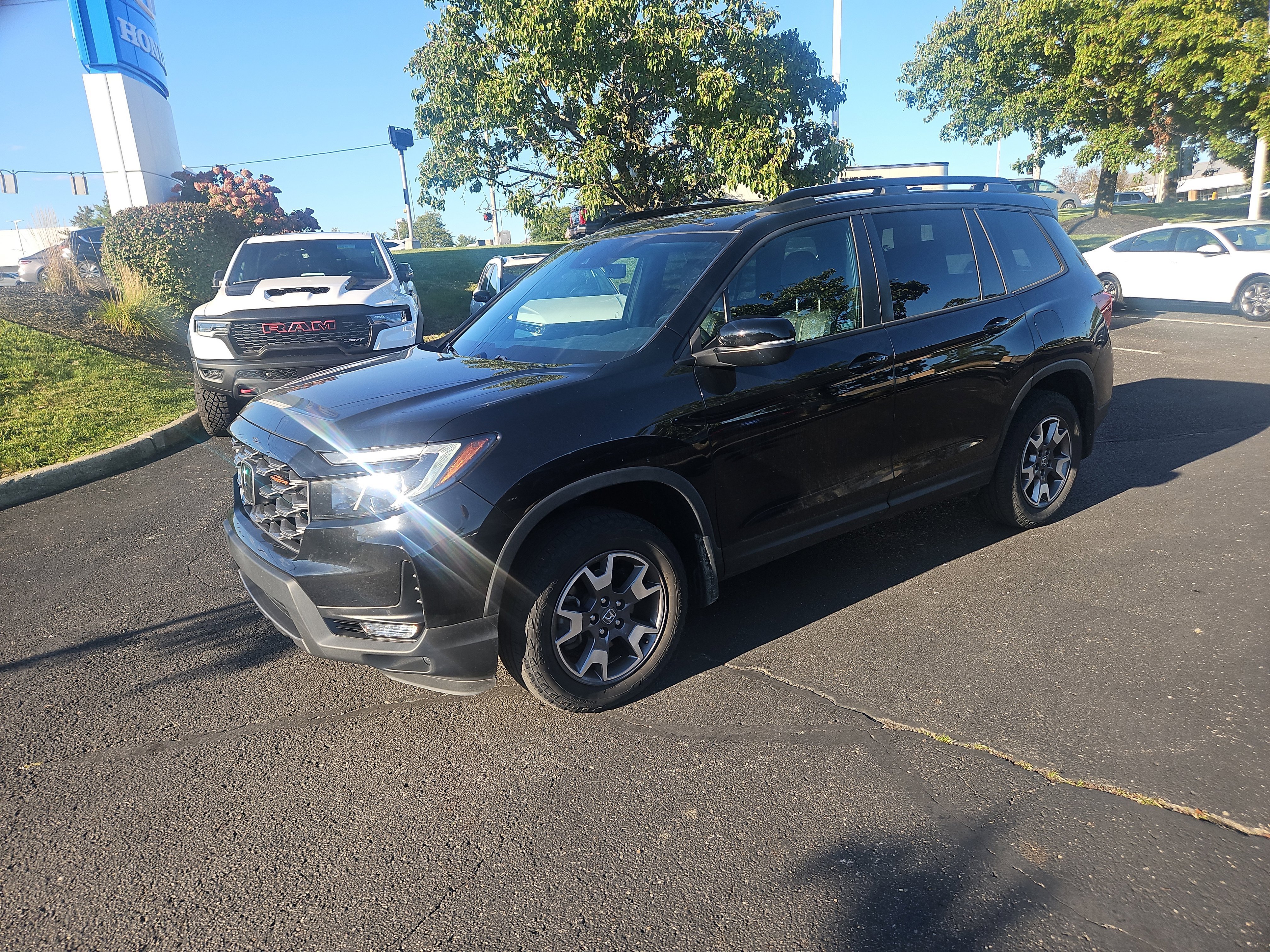 Used 2023 Honda Passport TrailSport image 23