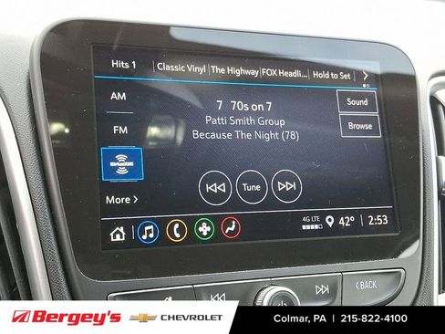 Used 2022 Chevrolet Malibu LT image 19