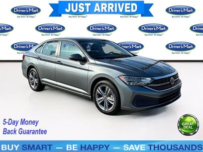 Used 2024 Volkswagen Jetta SE