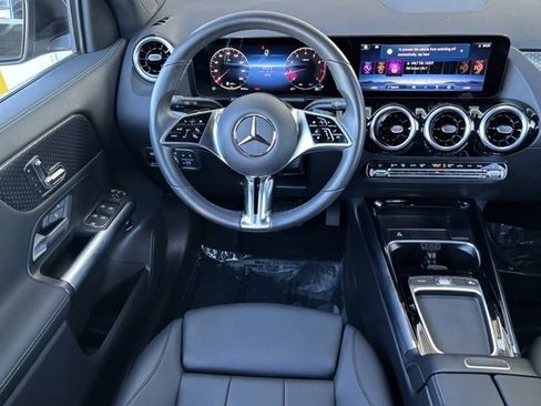 Certified 2025 Mercedes-Benz GLA 250 image 26