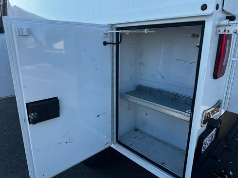 Used 2023 Mercedes-Benz Sprinter 3500 w/ Acoustic Package image 20