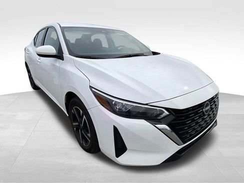 Used 2024 Nissan Sentra SV image 14