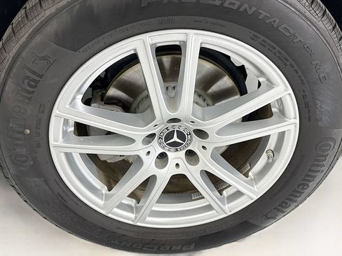 Certified 2026 Mercedes-Benz GLC 300 image 29