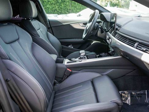 Used 2025 Audi A5 2.0T Premium Plus w/ Convenience Plus Package image 16