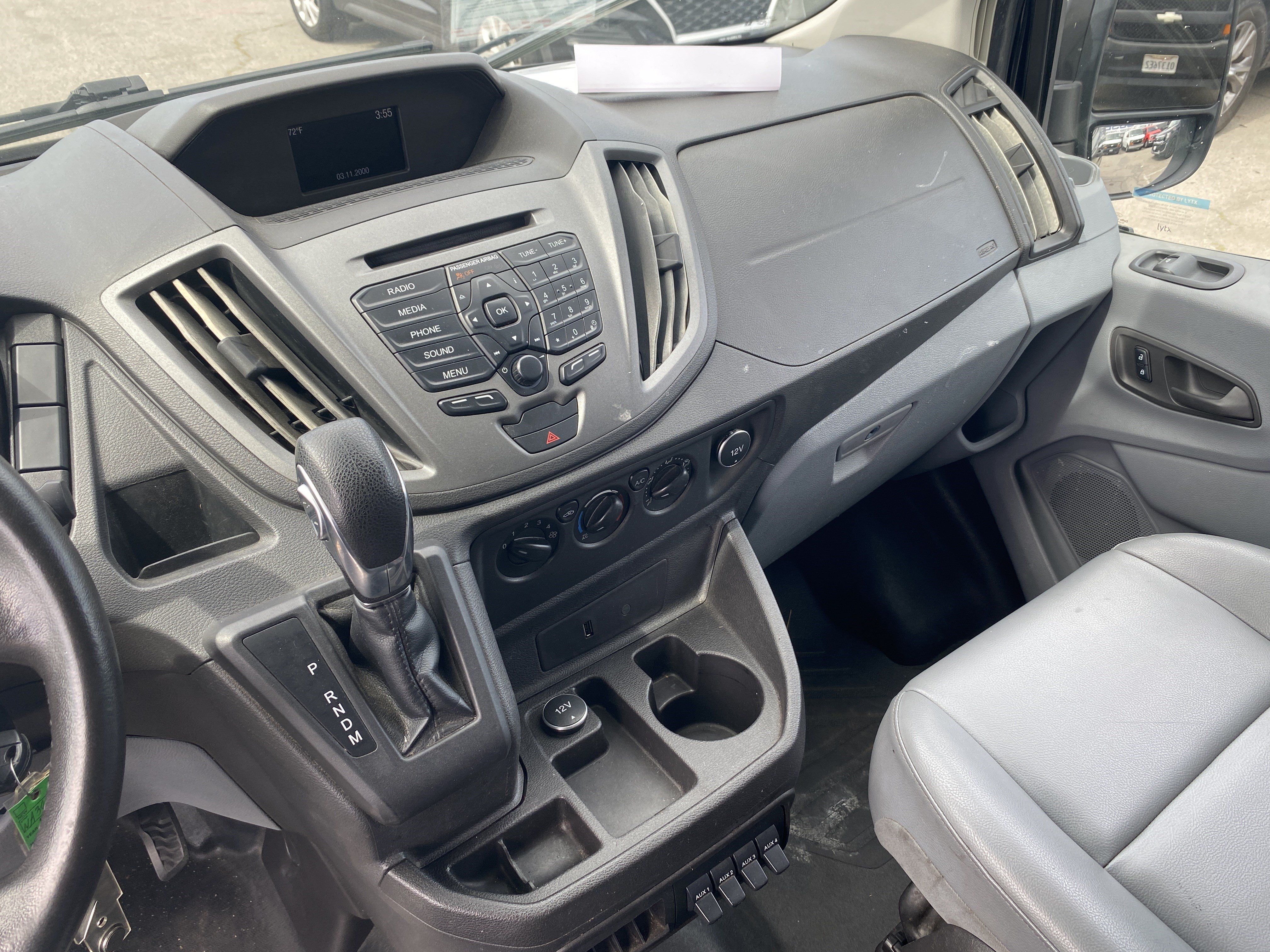 Used 2018 Ford Transit 150 130 Low Roof w/ Exterior Upgrade Package RWD image 18