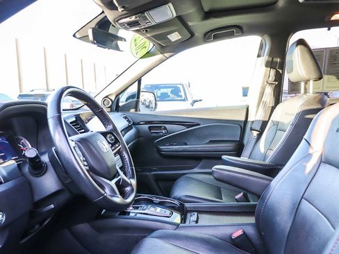 Used 2022 Honda Pilot Black Edition image 18