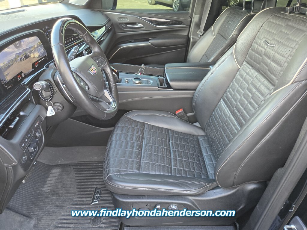 Used 2023 Cadillac Escalade V w/ LPO, ONYX Package AWD/4WD image 13