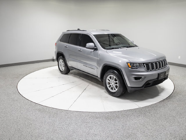 Used 2018 Jeep Grand Cherokee Laredo AWD/4WD image 27