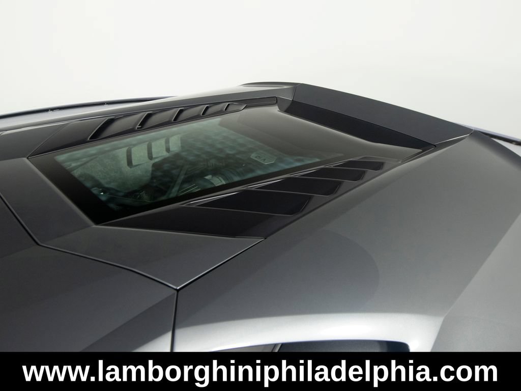 Used 2015 Lamborghini Huracan LP 610-4 AWD/4WD image 45