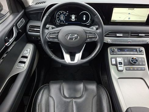 Used 2021 Hyundai Palisade Limited w/ Cargo Package image 2