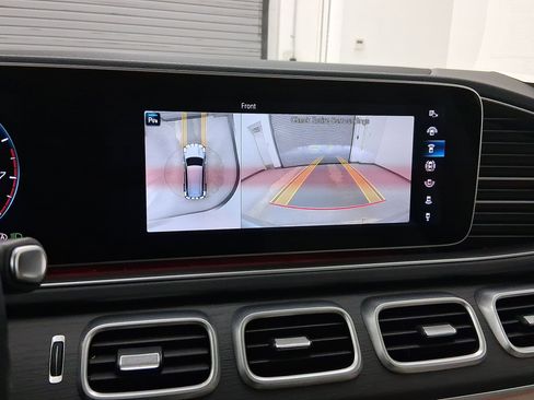 Used 2022 Mercedes-Benz GLS 450 4MATIC image 28