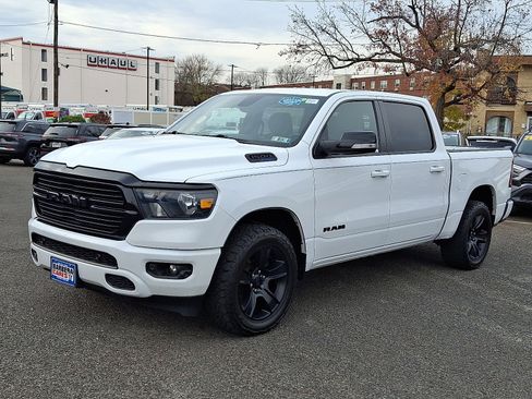 Used 2021 RAM 1500 Big Horn image 3