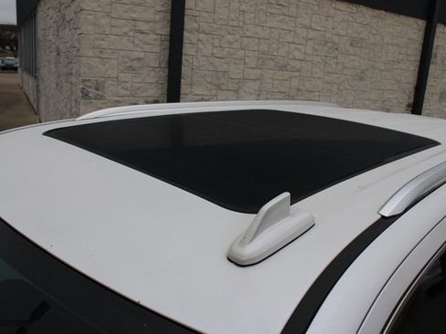 Used 2021 GMC Yukon Denali image 4