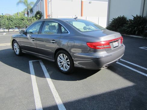 Used 2011 Hyundai Azera Limited FWD image 7