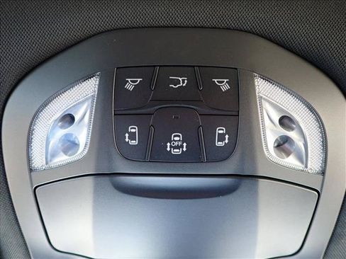 New 2027 Chrysler Pacifica Select AWD/4WD image 24