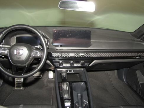 Certified 2023 Honda Accord Sport image 14