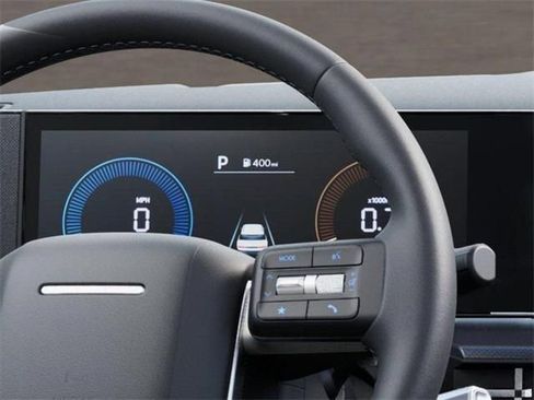 Used 2025 Hyundai Santa Fe XRT image 16