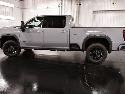 Used 2025 GMC Sierra 2500 AT4