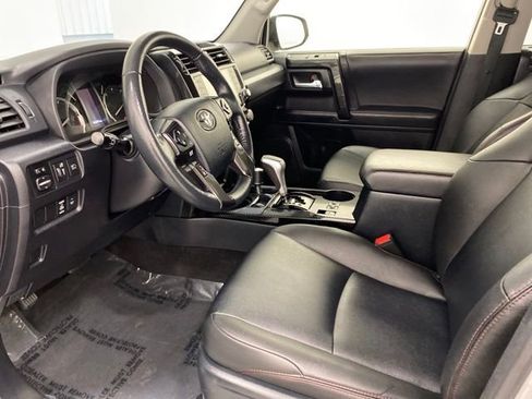 Used 2024 Toyota 4Runner TRD Off-Road Premium image 13