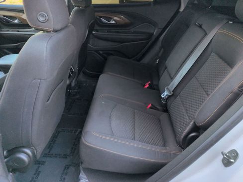 Used 2018 GMC Terrain SLE AWD/4WD image 19