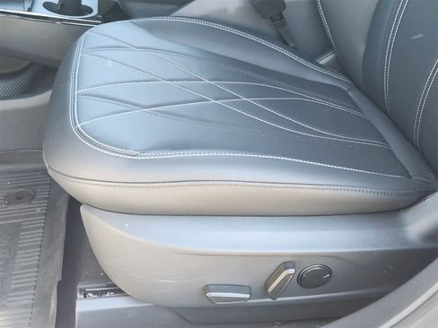 Used 2025 Ford Mustang Mach-E Select image 23