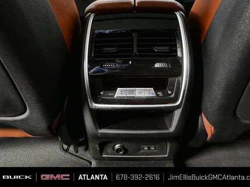 Used 2024 BMW X5 xDrive40i w/ M Sport Package AWD/4WD image 20