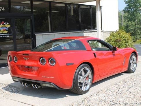 Used 2008 Chevrolet Corvette Coupe w/ Preferred Equipment Group image 23