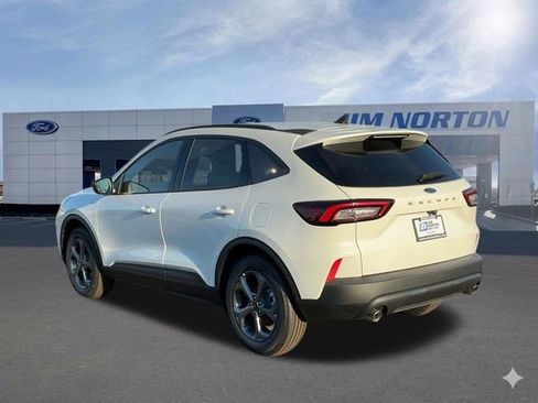 New 2026 Ford Escape ST-Line w/ Cold Weather Package image 7