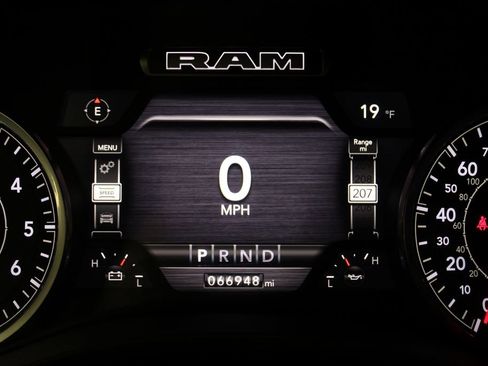 Used 2024 RAM 1500 Big Horn image 11