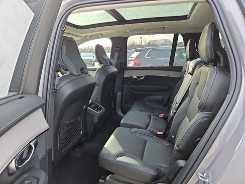 New 2026 Volvo XC90 B6 Ultra w/ Protection Package Premier AWD/4WD image 8