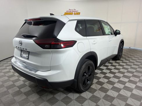 New 2026 Nissan Rogue SV FWD image 6