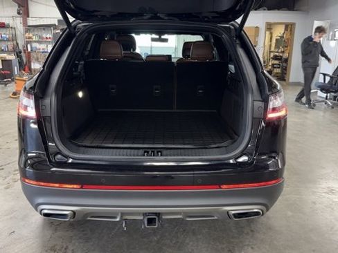 Used 2023 Lincoln Nautilus Reserve w/ Equipment Group 202A image 10