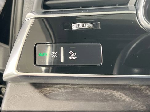 Used 2021 Audi Q7 3.0T Prestige image 10