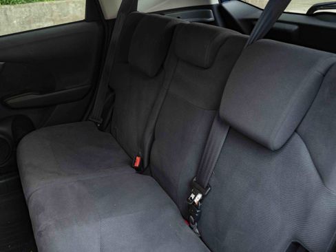Used 2013 Honda Fit image 17