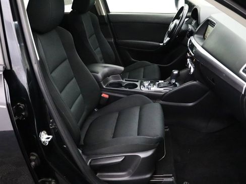 Used 2016 MAZDA CX-5 Touring image 12