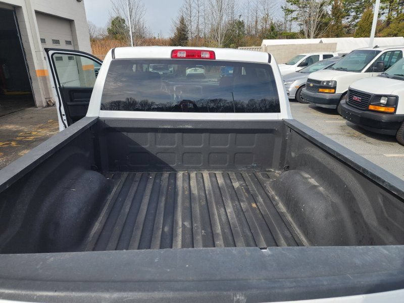 Used 2021 RAM 1500 Tradesman w/ Chrome Appearance Group RWD image 5