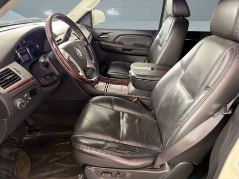 Used 2008 Cadillac Escalade 2WD image 5