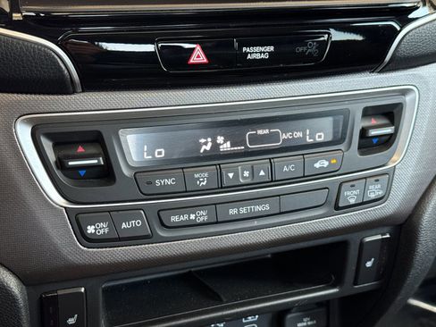 Used 2025 Honda Ridgeline RTL image 16