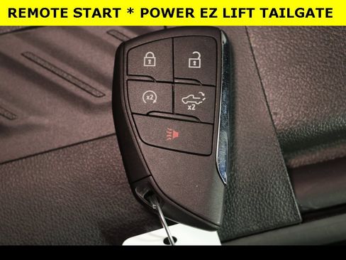 Used 2025 Chevrolet Silverado 2500 Custom w/ Custom Value Package image 7