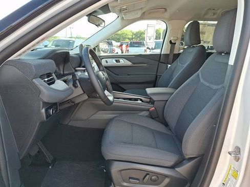 New 2026 Ford Explorer Active AWD/4WD image 13