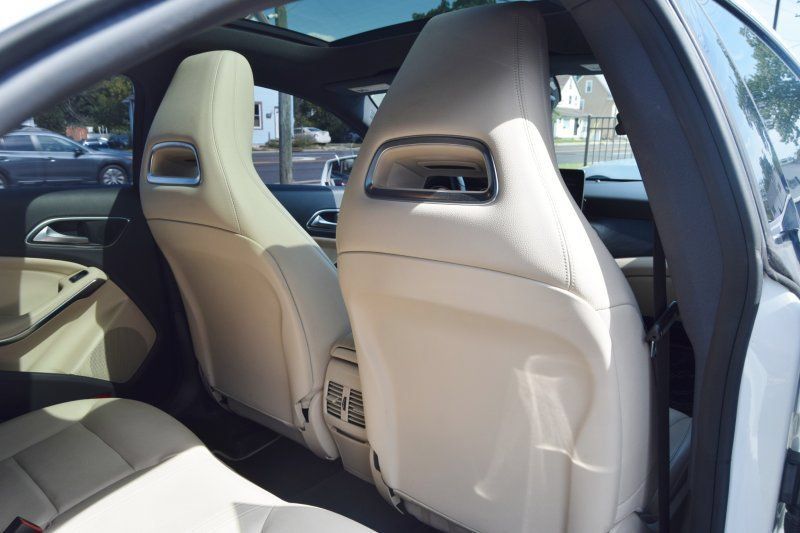 Used 2019 Mercedes-Benz CLA 250 4MATIC w/ Premium Package image 37