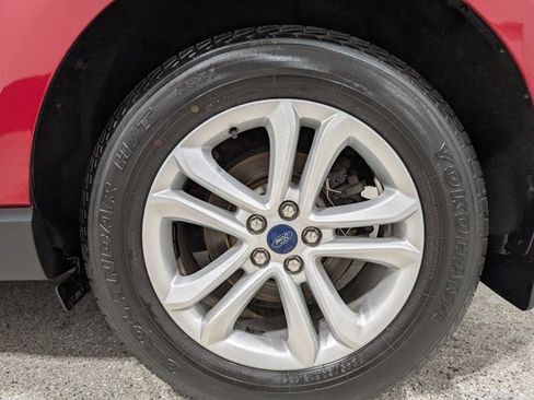 Used 2020 Ford Edge SEL w/ Convenience Package image 10